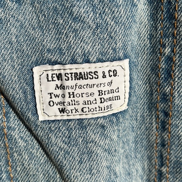 Levi’s Premium Overalls - Picture 7 of 11